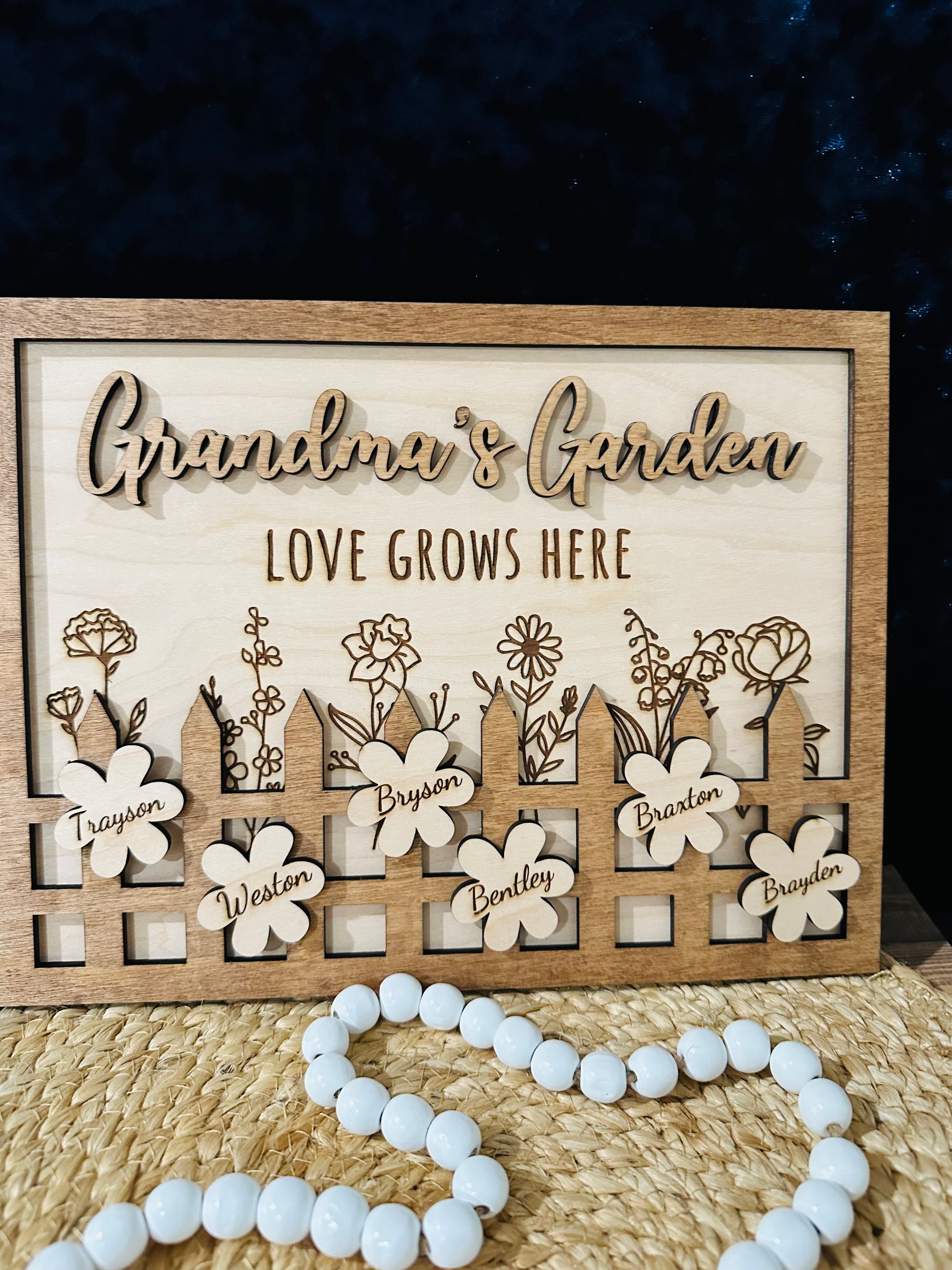 Personalized Grandma’s Garden Sign with Grandkids Names- Mother’s Day Gift