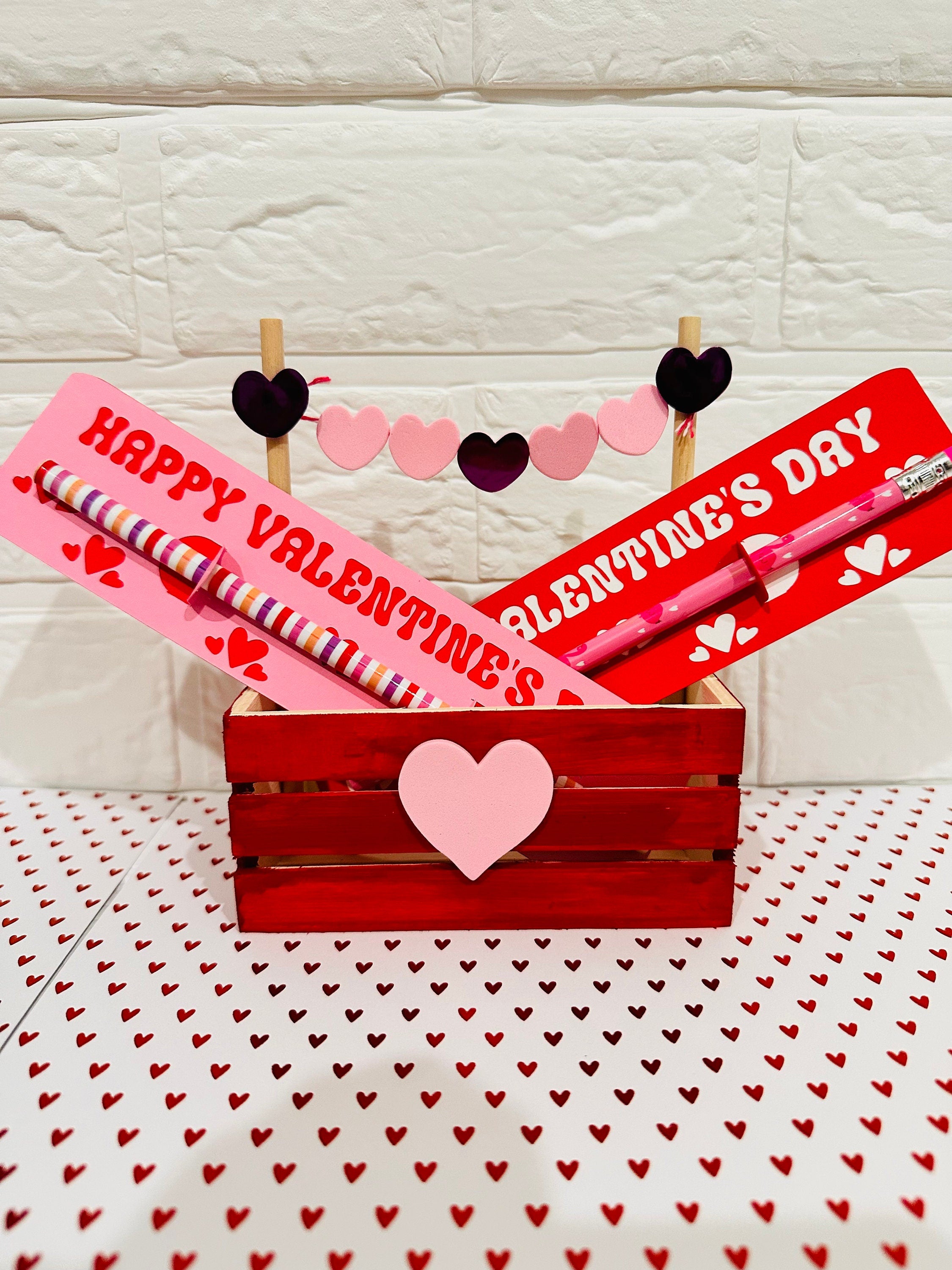 Kids Classroom Valentines,Pencil Valentines,Pencil Cards,Pencil Holders,Pencil holder cards,Valentine Pencil Cards