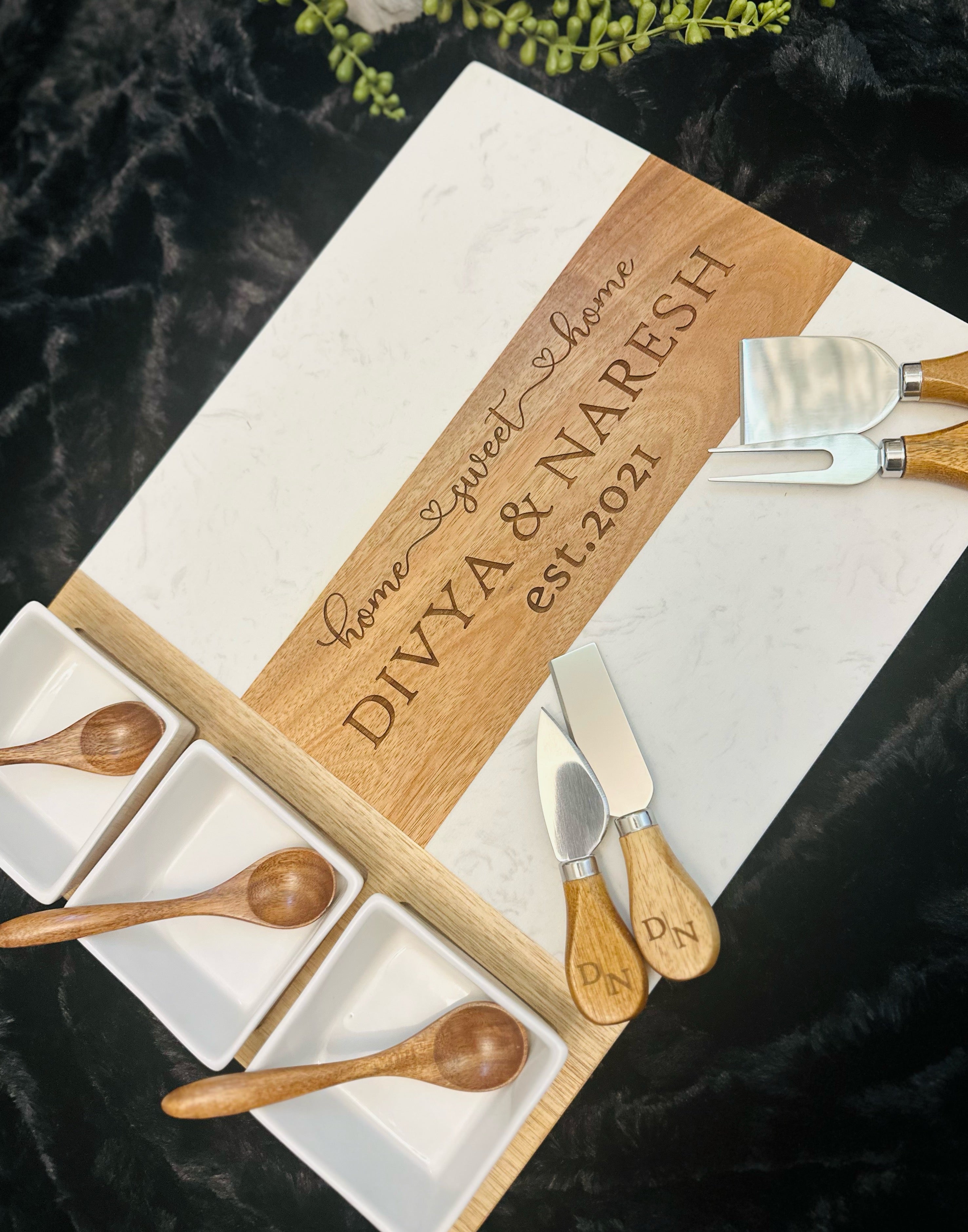 Custom Marble & Wood Charcuterie Board Gift Set – Personalized or Branded