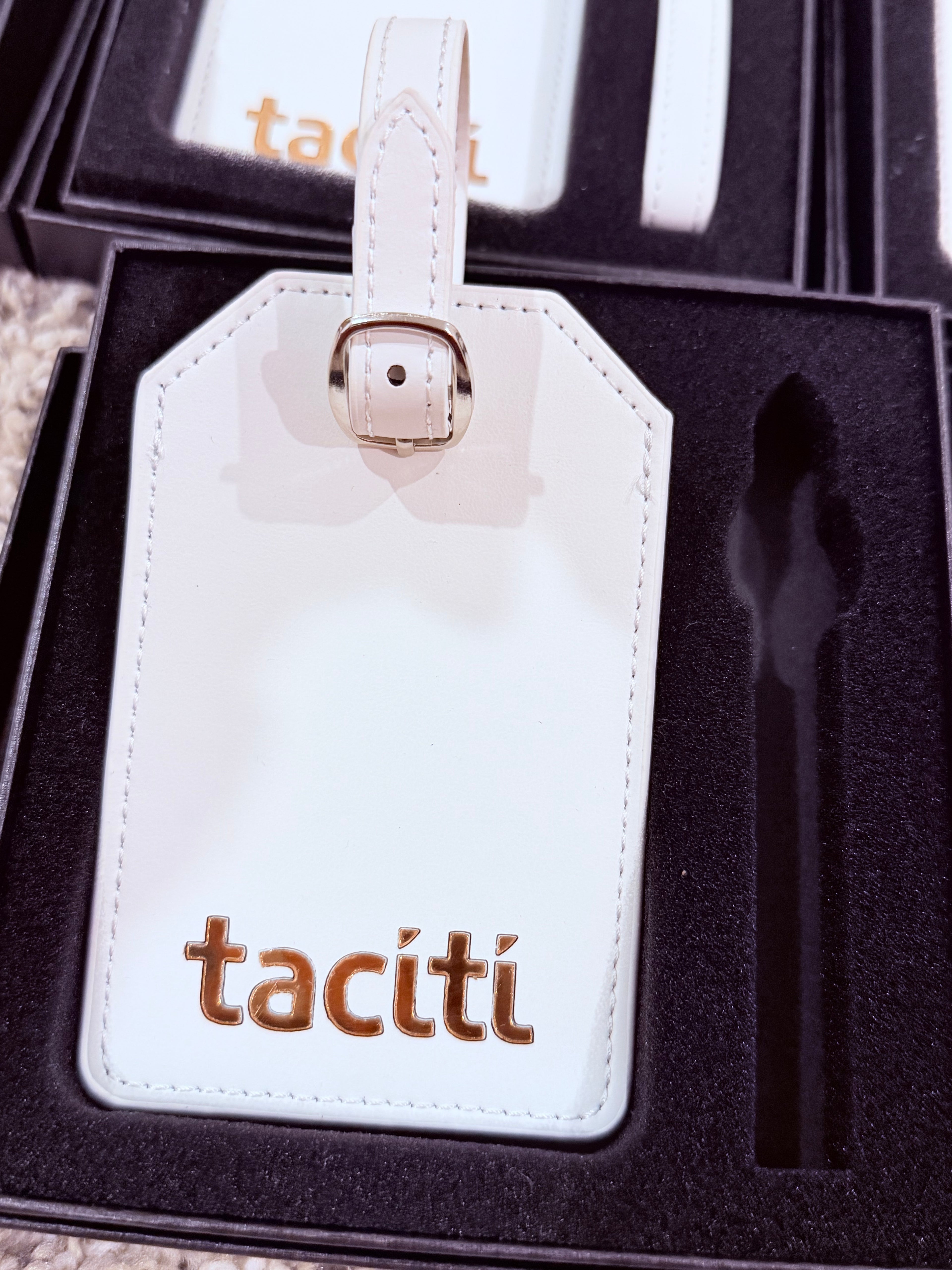 Personalized Leatherette Luggage Tags
