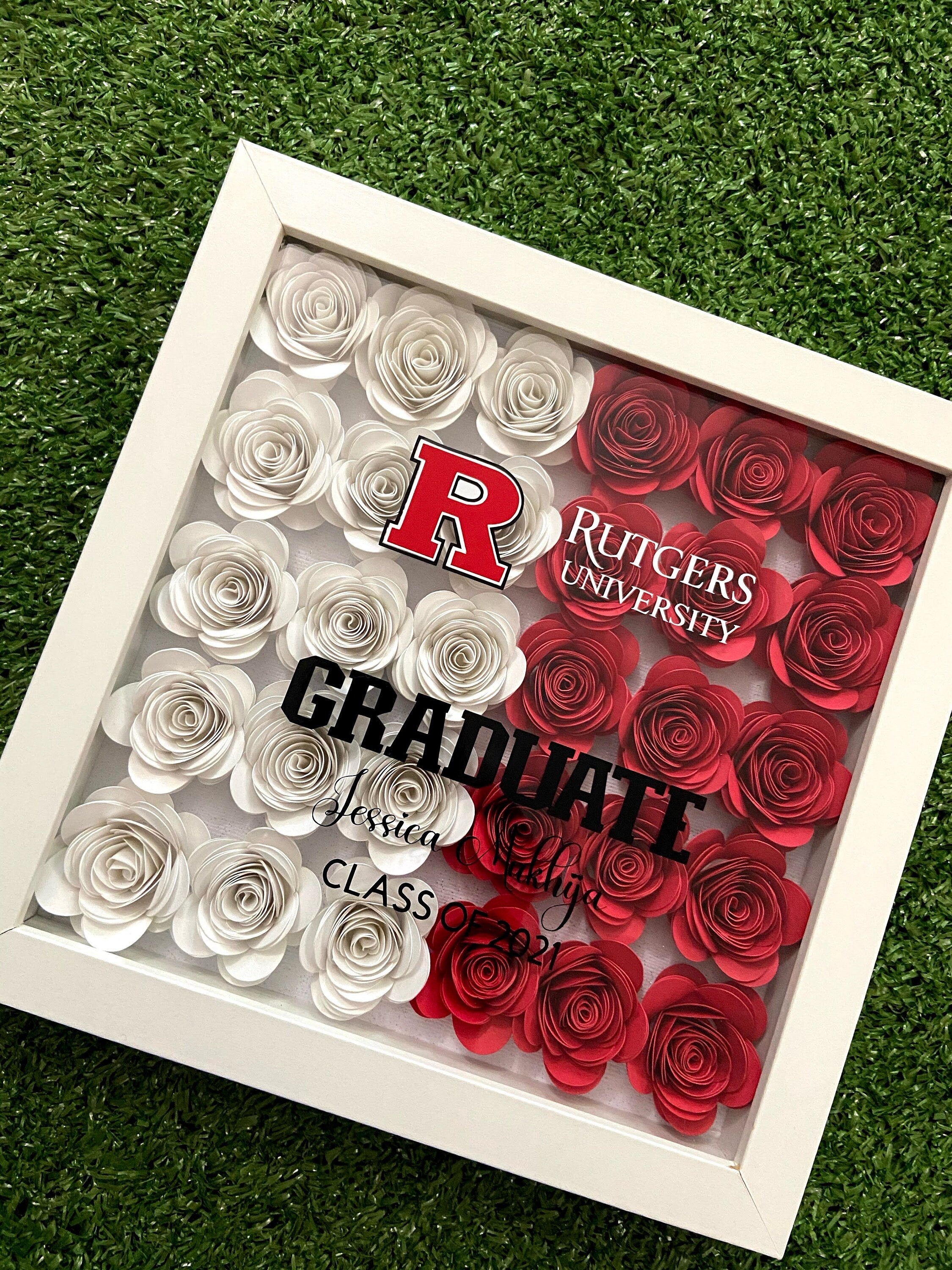 Graduation Paperflower Shadow Box, Graduation Keepsake, Graduation Gifts, Personalized Graduation Gifts, Class of 2024 Graduation shadow box