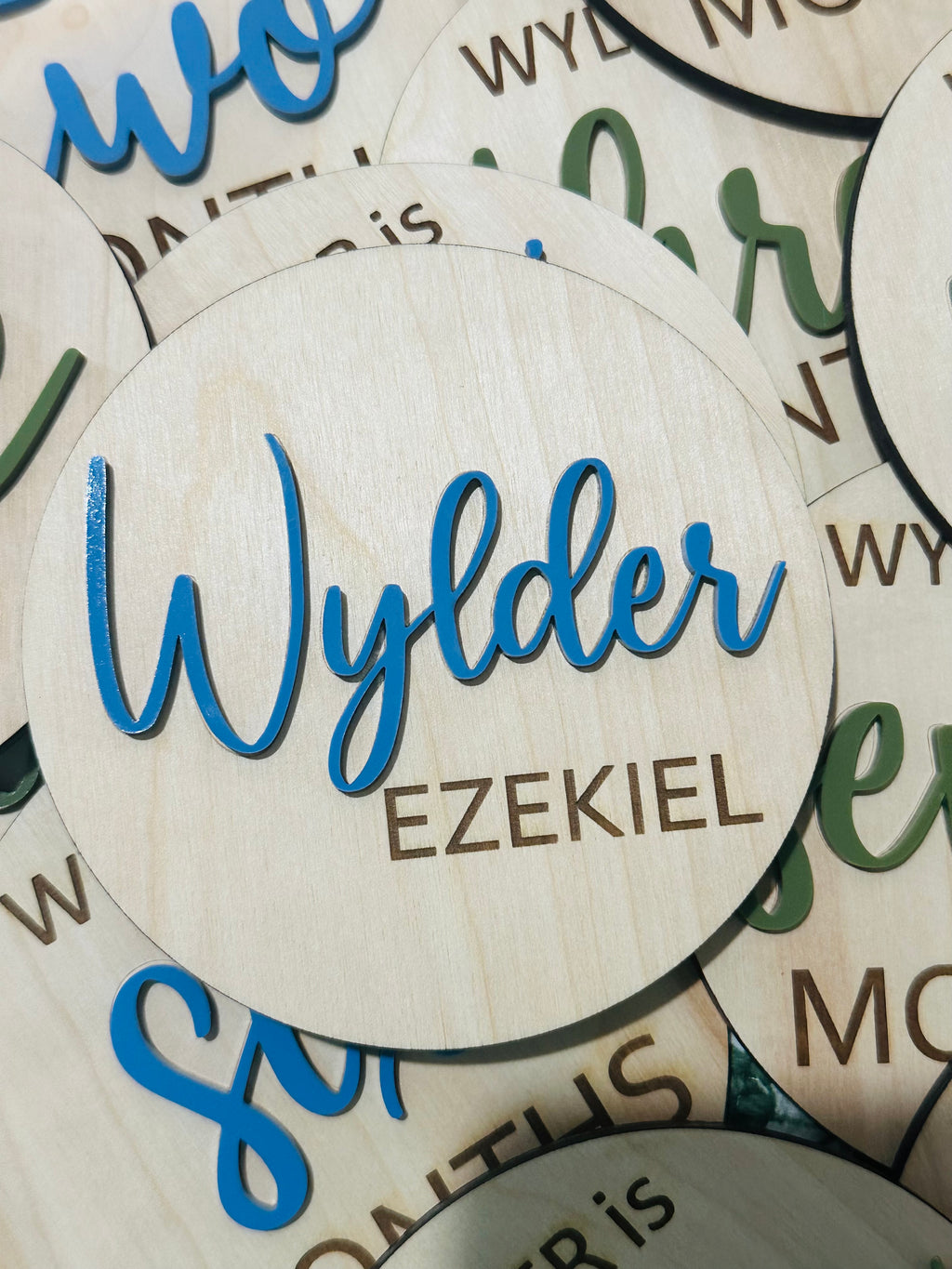 Wooden Baby Milestone Discs – Personalized Monthly Set