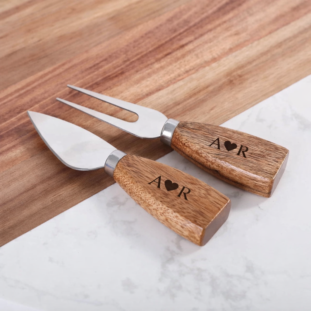 Custom Wood and Marble Heart Cutting Board, Valentine Gifts, Wedding Gifts, Housewarming Gifts