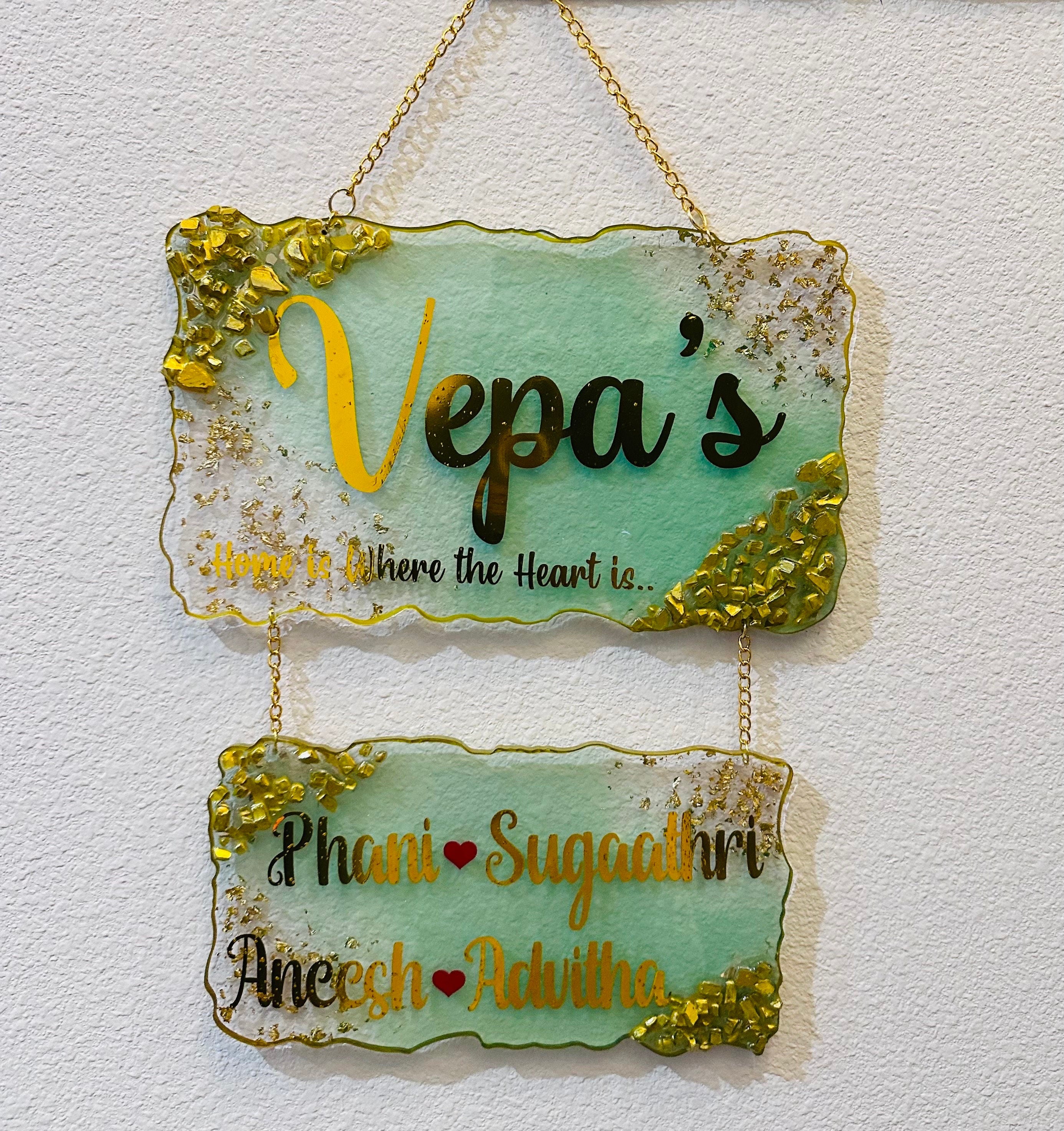 Resin Name Sign, Resin Door Sign, Resin Door Hanger, Resin Name Board, Resin Family Name Sign, Resin, Housewarming Gifts, Custom Door Sign